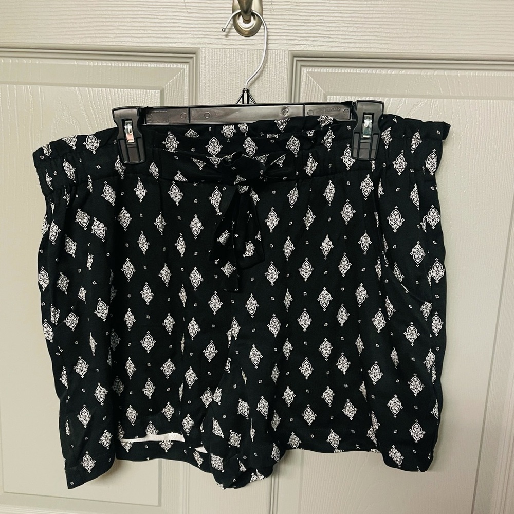 Women’s XL Shorts